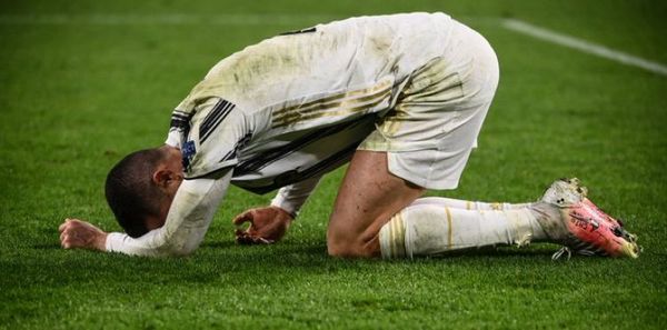Cristiano: “Los verdaderos campeones nunca se quiebran”