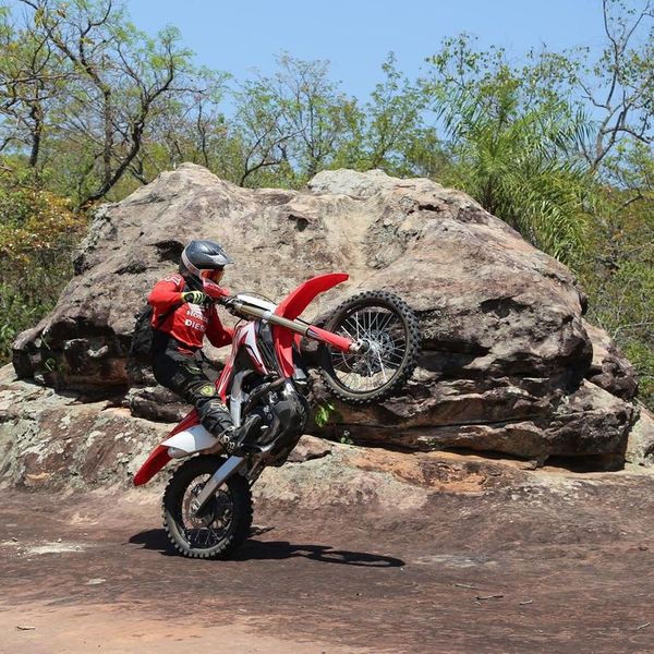 Organizan campeonato de enduro en plena crisis sanitaria - Nacionales - ABC Color