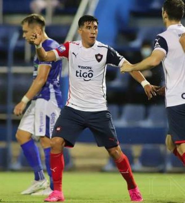 Sorpresas en el equipo titular de Cerro