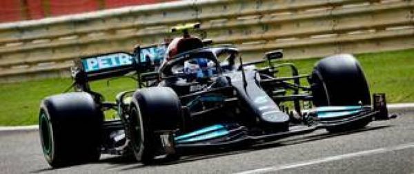 Bottas y Mercedes a la cabeza en el segundo día de test