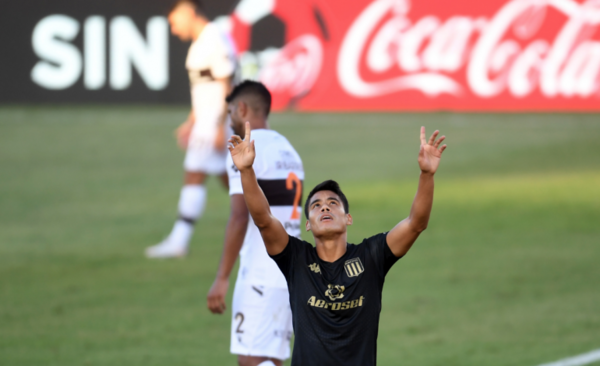 Diario HOY | Racing gana con un gol de Lorenzo Melgarejo