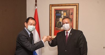 La Nación / Ministro de Inteligencia recurre a Taiwán para obtener más vacunas