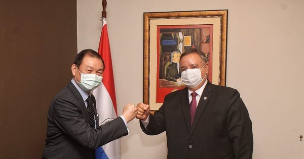 La Nación / Ministro de Inteligencia recurre a Taiwán para obtener más vacunas