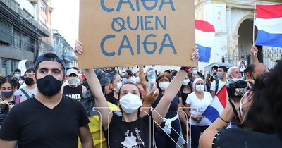 La Nación / Más de una semana en las calles: Los rostros de los reclamos que no cesan