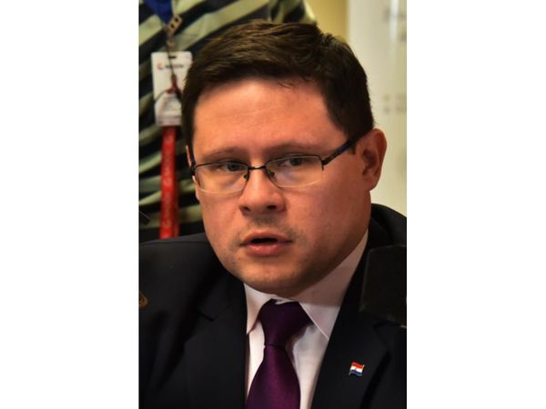 SET accionará para cobrar impuestos a González Daher