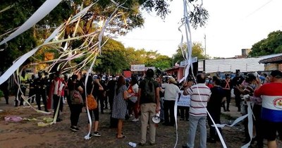 La Nación / Repudian a “Cachito” Salomón por millonario aumentos en el Senado