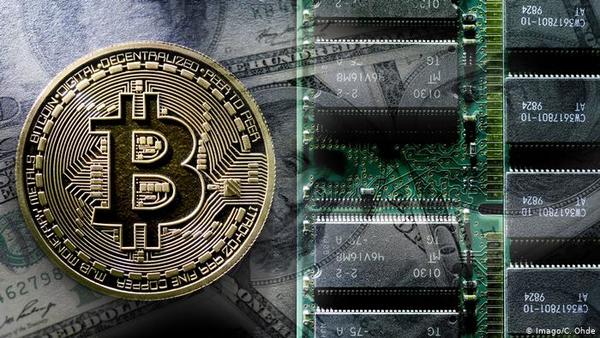 Bitcoin sigue rompiendo récords: supera los 60.000 dólares por primera vez