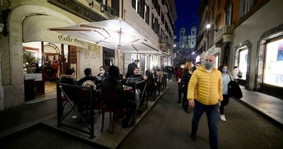 La Nación / Italia se confina el lunes, pero espera una mejoría al final de la primavera