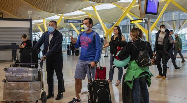 Argentina insta a no realizar viajes, tras llegada de un vuelo de Cancún con más de 40 contagiados - Megacadena — Últimas Noticias de Paraguay
