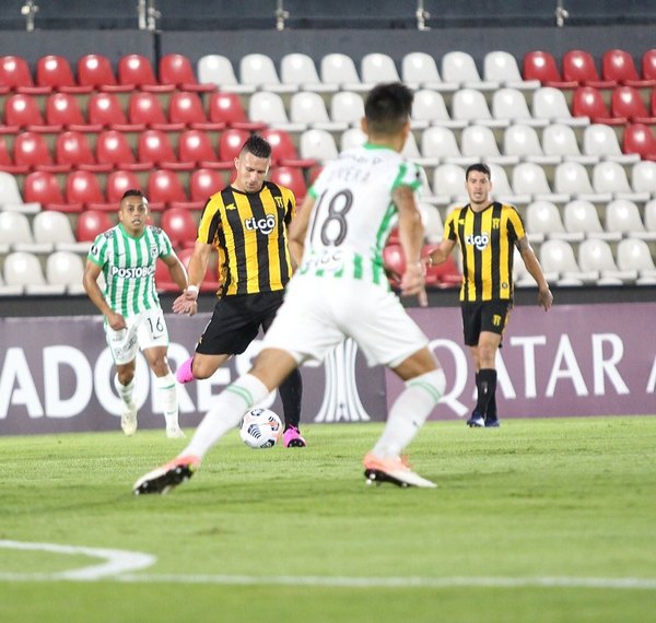 Morel ratifica que la derrota en la Libertadores es 'totalmente remontable'