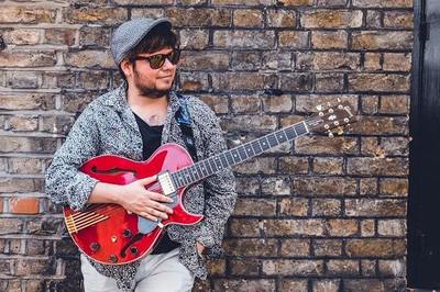 Invitan a show del guitarrista Orlando Bonzi