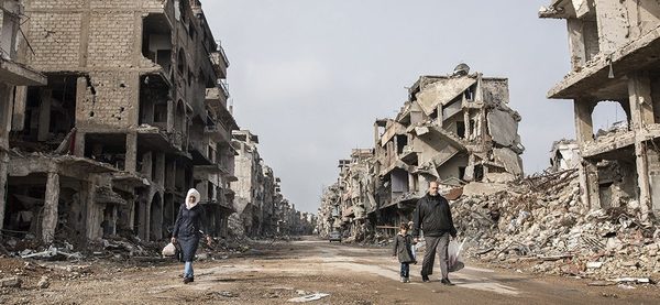 Diez años de guerra dejan casi 400.000 muertos en Siria
