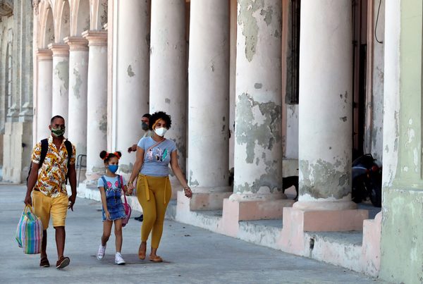 Cuba adelanta los relojes al horario de verano para ahorrar energía - MarketData