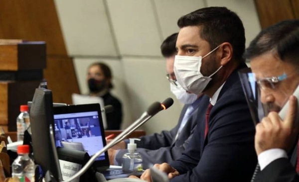 Diario HOY | Tras "aumentazo" en Senado, Diputados anuncian recortes para apoyar lucha contra el COVID-19