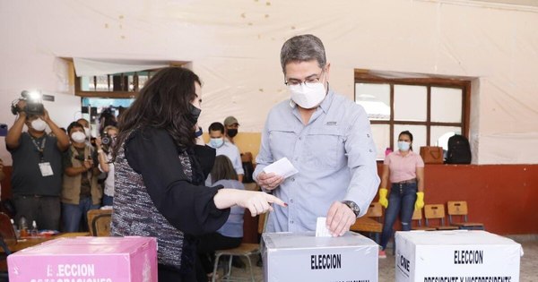 La Nación / Honduras celebra primarias presidenciales marcadas por señalamientos de narcotráfico