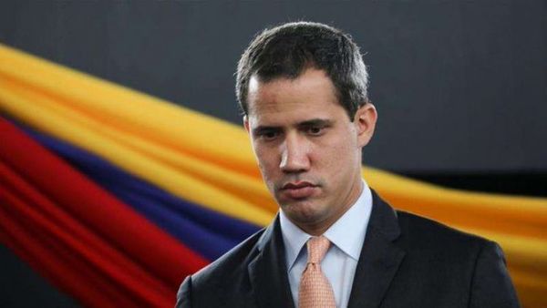 Gobierno de Guaidó repudia aprehensión de Jeanine Áñez y de exministros