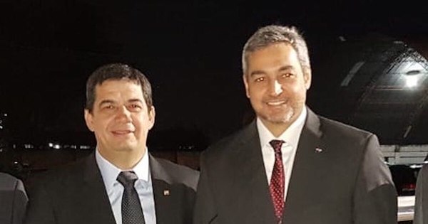 La Nación / Alistan causales para enjuiciar al Presidente y Vicepresidente