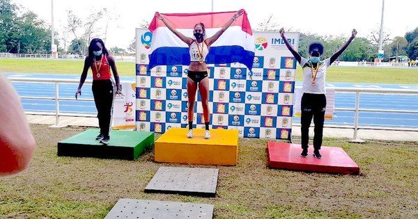 La Nación / Ana Paula Argüello alza el oro