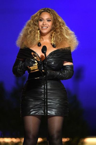 Beyoncé rompe el récord de la artista femenina con más premios Grammy - Música - ABC Color