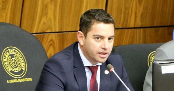 La Nación / Diputados convoca a mesa de trabajo para recorte de gastos