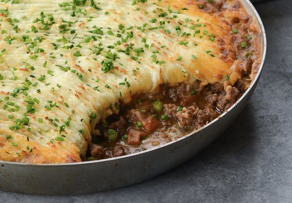 Pastelón de carne y papas al horno ¡para relamerse los dedos!