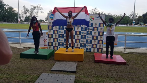 Bandera paraguaya en Colombia: Ana Paula Argüello gana medalla de oro