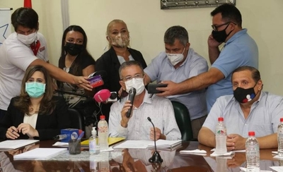 Diario HOY | Liberales tienen listo el borrador del libelo acusatorio contra Mario Abdo y Hugo Velázquez