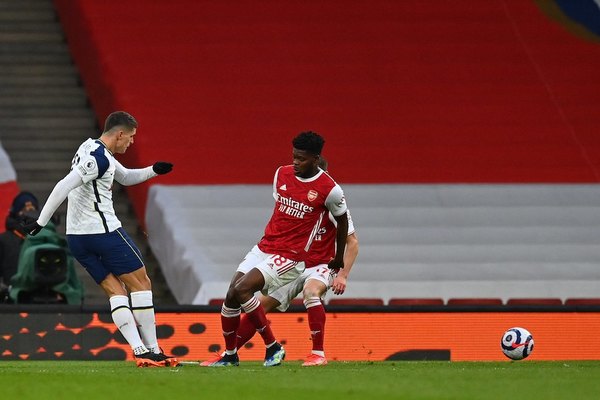 La poesía de Lamela en el clásico londinense de la que todos hablan