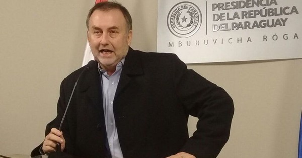 Benigno López nos invita a leer su columna para mejorar las estrategias de Salud en Paraguay