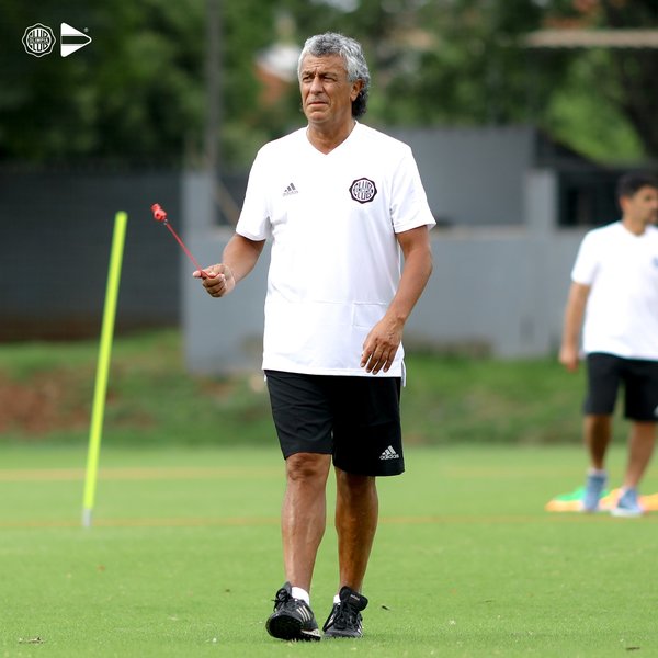 Gorosito tiene las horas contadas en Olimpia y ya se habla de quién podría reemplazarlo - Megacadena — Últimas Noticias de Paraguay