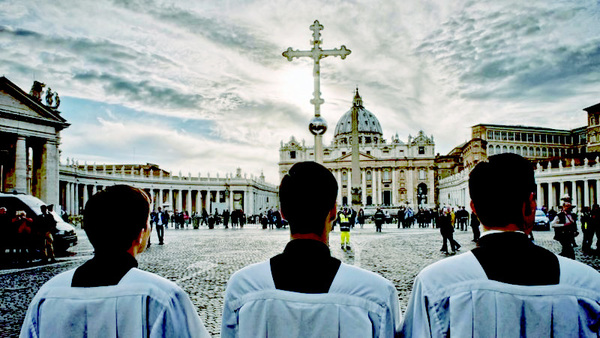 Vaticano aclara que la homosexualidad es "un pecado" y no puede bendecir esas uniones. | OnLivePy