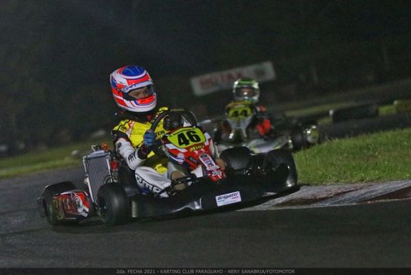 El karting brilla con luz propia en su segunda cita