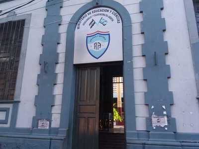 Educadores piden que ante suspensión de clases presenciales, se aproveche para mejorar infraestructura - Megacadena — Últimas Noticias de Paraguay