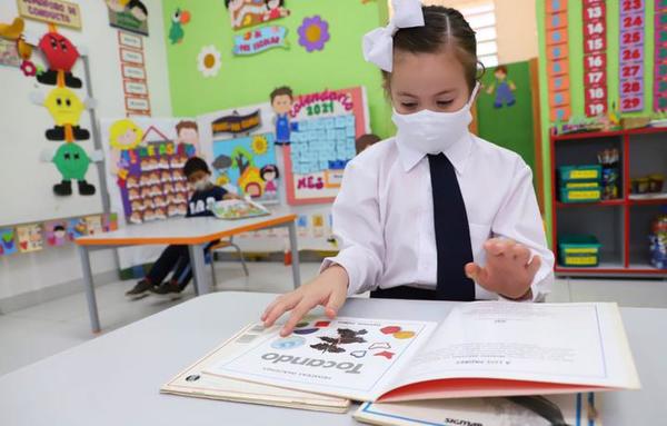 UNE pide declarar emergencia educativa y suspender clases en más localidades