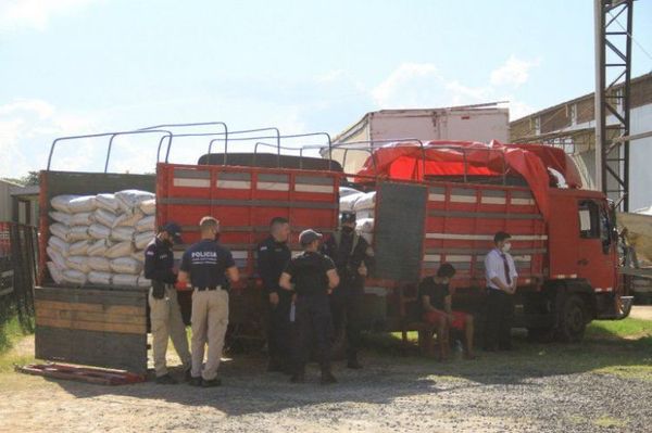 Incautan 14 toneladas de azúcar de contrabando en zona del Abast