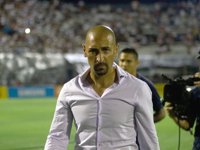 Los números del nuevo entrenador de Olimpia