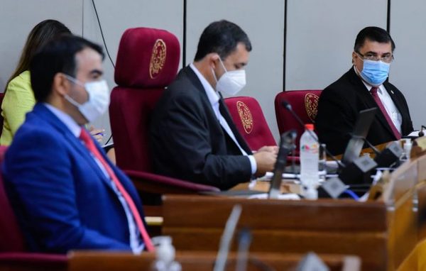 Salud y Hacienda rinden cuentas sobre uso de fondos de la Emergencia Sanitaria