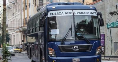 Buses militares saldrán a las calles desde mañana