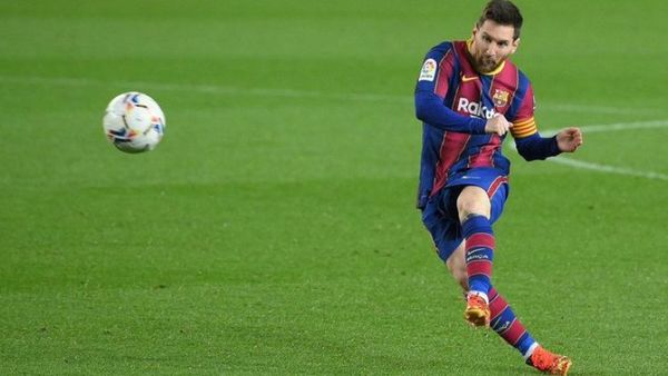Messi iguala otra marca en el Barcelona