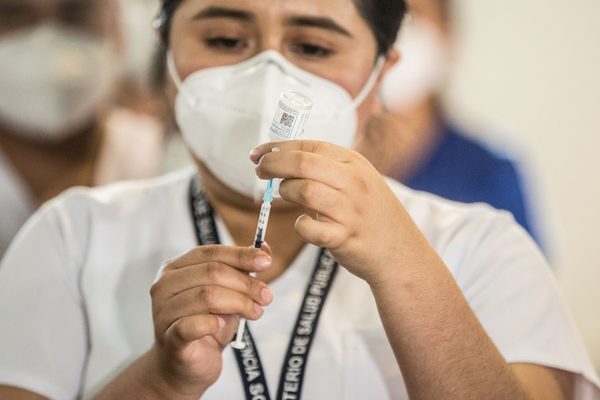 Guatemala acumula 183.014 casos positivos y 6.578 muertos por la covid-19 - MarketData