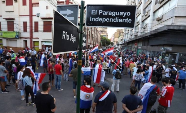 Diario HOY | Daniel Echeverría, del grupo de ciudadanos autoconvocados, sobre el libelo acusatorio ciudadano