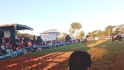 Crónica / Loperro ofarreá como si nada voi