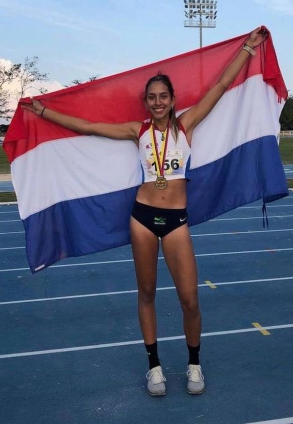 Ana Paula, con el Oro - Polideportivo - ABC Color