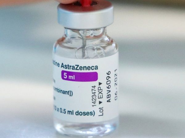 Países europeos suspenden uso de vacuna AstraZeneca