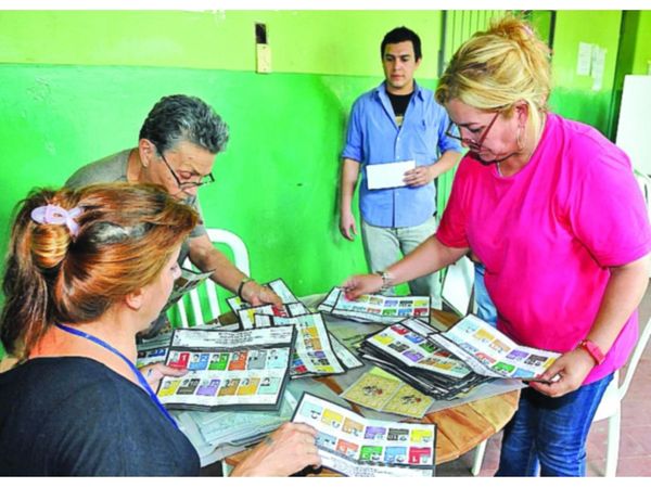 Plantean suspender comicios, pero JE muestra desacuerdo