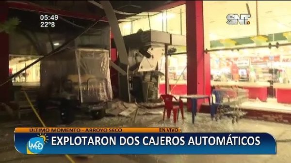 Avda Fernando de la Mora: Roban dos cajeros automáticos - SNT