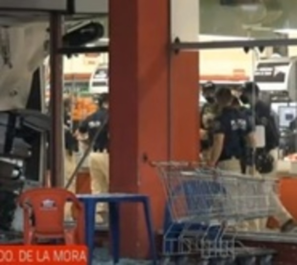Explosionan cajeros automáticos para robarlos - Paraguay.com
