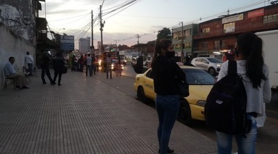 Reguladas perjudicaron a trabajadores: “Mi patrón me dijo que es ya mi problema que tenemos que cumplir la hora”