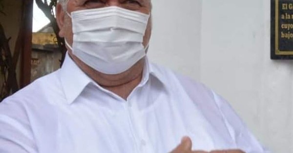 La Nación / Hospitalizan en Asunción a gobernador de Caaguazú por COVID-19