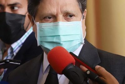 Canciller anuncia que viajará a Argentina, Brasil y Chile en busca de vacunas